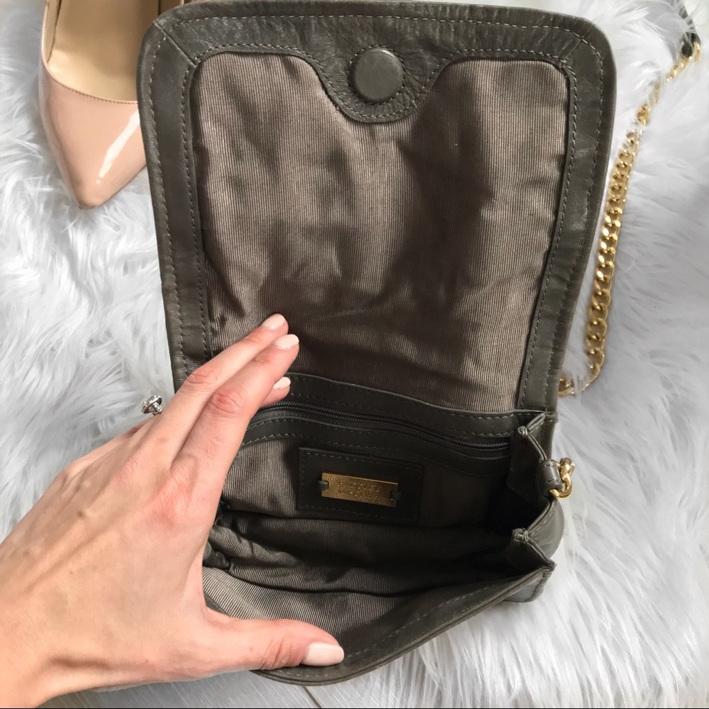 Badgley Mischka Taupe Gray Crossbody Bag - Picture 4 of 8